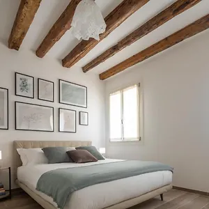 Appartamento San Giacomo Dall'orio Garden R&r, Venezia